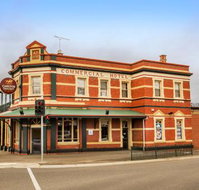 The Commercial Hotel - Renee