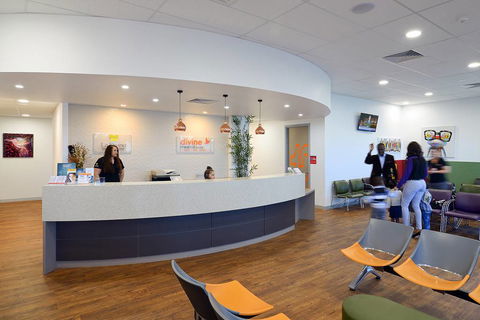Divine Medical Centre/La Divino Cosmetic & Skin Clinic - Internet Find 9
