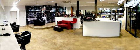 Headlines Hair & Beauty - Swimm 1