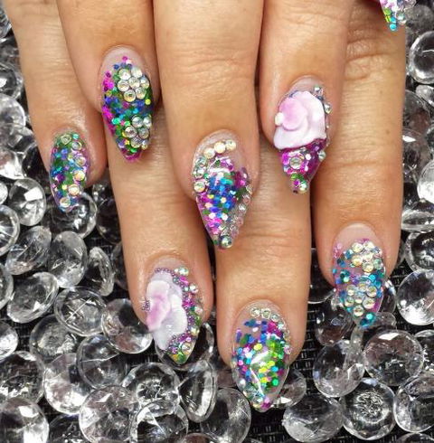 Sarah’s Smart Nails - Renee 0