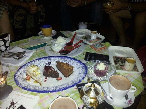 Armageddon Cake Dessert Bar - Internet Find 0