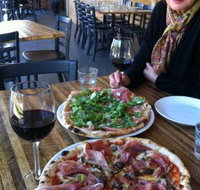 Bastoni Pizzeria - Swimm