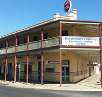 Farmers Arms Hotel - Internet Find