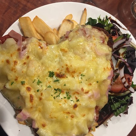 Halls Gap Tavern - Internet Find 0