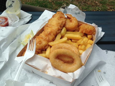 Lang Lang Fish, Chips & Pizza - Internet Find 0
