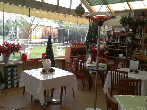 Mrs Claus Kitchen - Renee 0