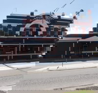 Royal Hotel - Renee