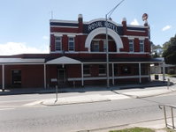 Royal Hotel