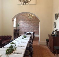 Royal Hotel St Arnaud - Renee