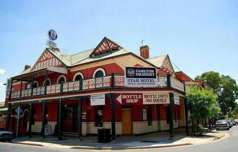 Rutherglen Eastern Palace - Renee 0