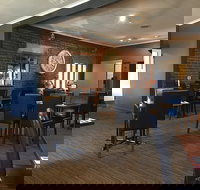 The Darnum Hotel Pub - Renee