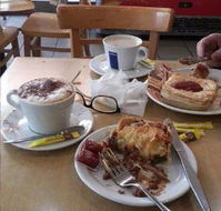 Yarram Bakery  Cafe - Renee