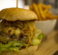 Bonnie Doon Hotel - Bistro Bar - Renee