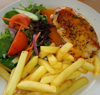 Buchan Caves Hotel - Renee