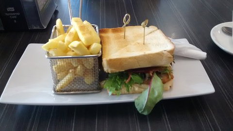 Cafe L'Attitude - Internet Find 0