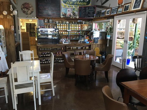 Callemondah Cafe - Internet Find 0