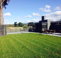 Churchill Hotel Motel - Renee