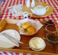 Le Cafe at Applespice Cottage - Renee