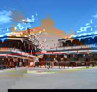 Shamrock Hotel - Internet Find