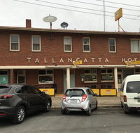 Tallangatta Hotel - Renee