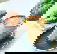 Teddy's Joint - Renee