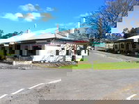 The Elphinstone Hotel