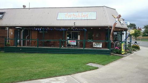 Twinkles Cafe - Internet Find 0