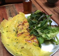 Hello Auntie - Swimm