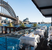 Aqua Dining - Qld Realsetate