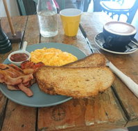 Hummingbird Cafe - Qld Realsetate