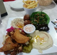 La Mono Restaurant - Petrol Stations