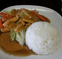 Me Tang Eating House - Petrol Stations