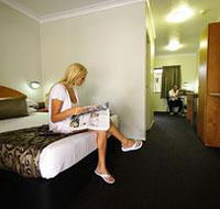 Mackay Resort Motel - Renee