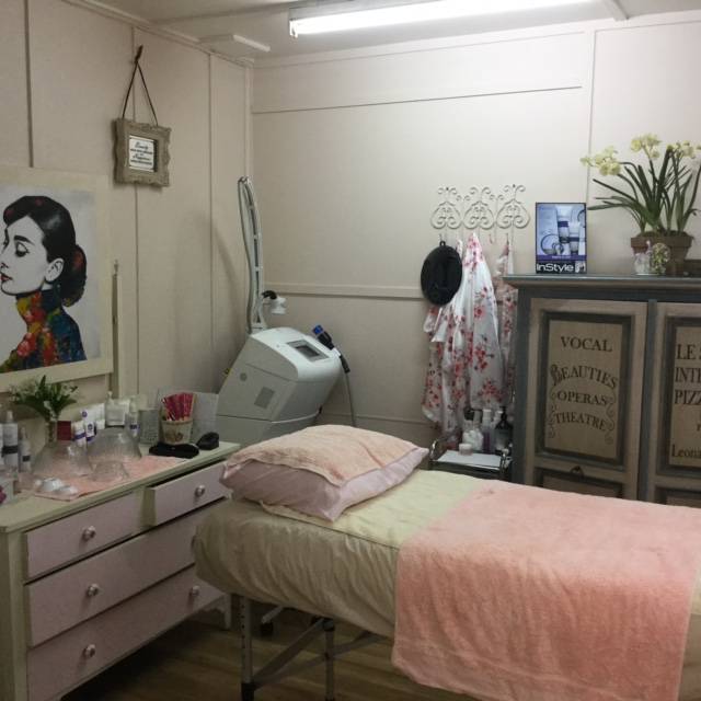 Beauty Salons Allenstown QLD Renee