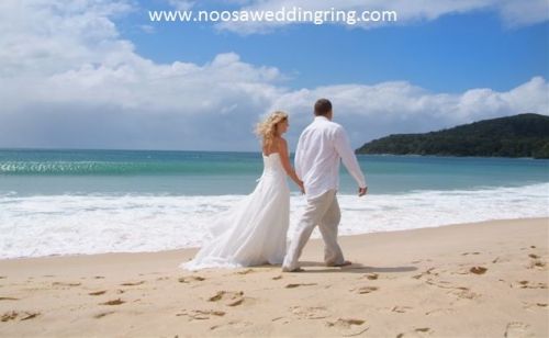 Gift Services Noosaville QLD Renee