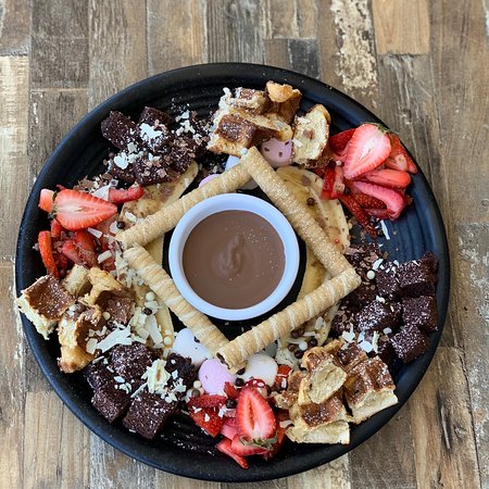 Profiterole Patiesserie - Renee 0