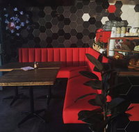 Lolo's Lounge - Qld Realsetate