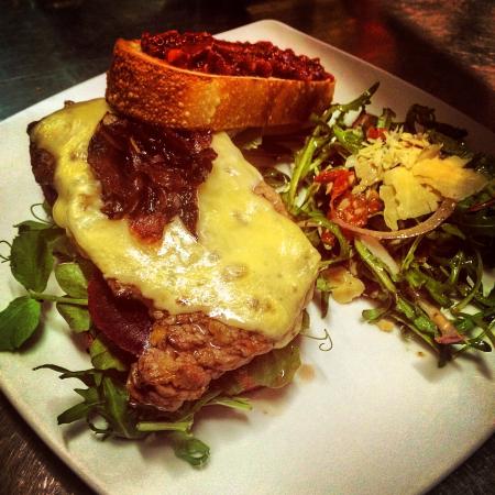 Connies Cliff Rd Cafe - Renee 0