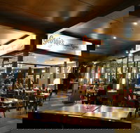 George's Gourmet Pizzeria - Renee