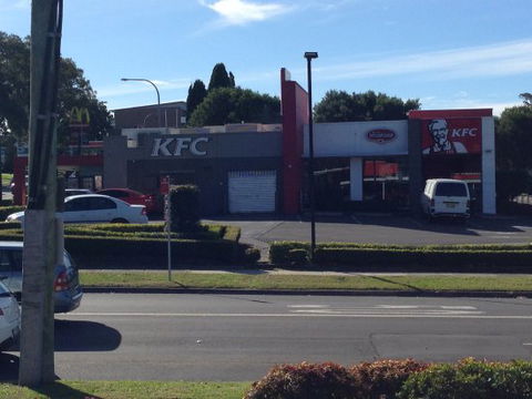 KFC - Petrol Stations 0