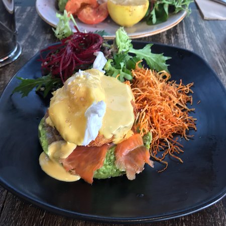 Leaf Cafe & Co - Renee 0