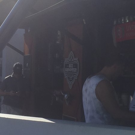 Six Shooter - Qld Realsetate 0