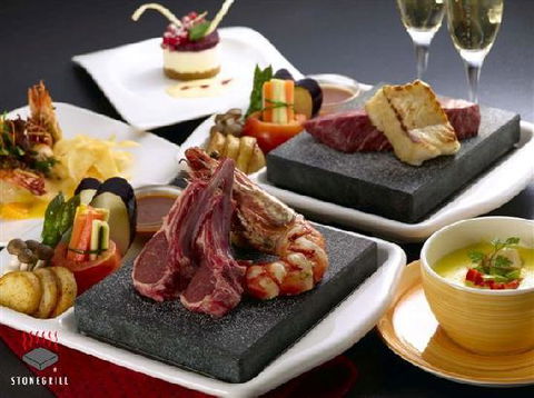 Stonegrill - Renee 0