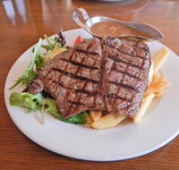 The Australian Hotel - Qld Realsetate