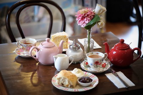 The Berry Tea Shop - Swimm 0