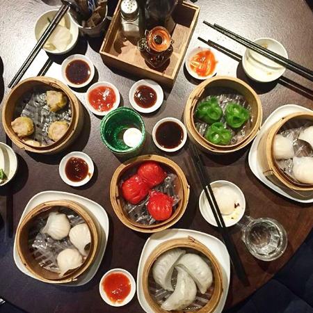 Ziggy's House Of Nomms - Renee 0