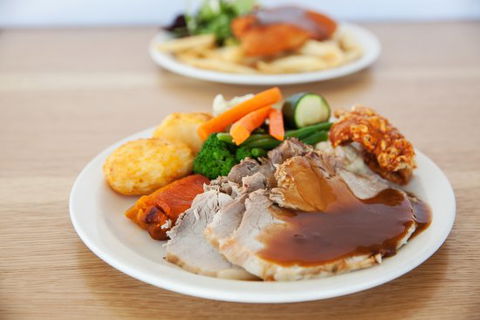 Sails Eatery - Swimm 0