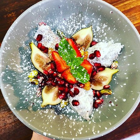 Long Boat Cafe - Renee 0