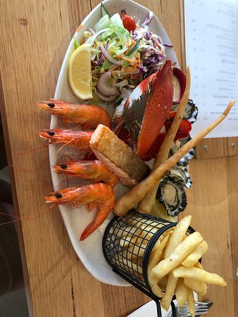 Salt Water Restaurant - Renee 0