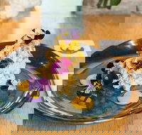 Seabreeze Hotel - Renee